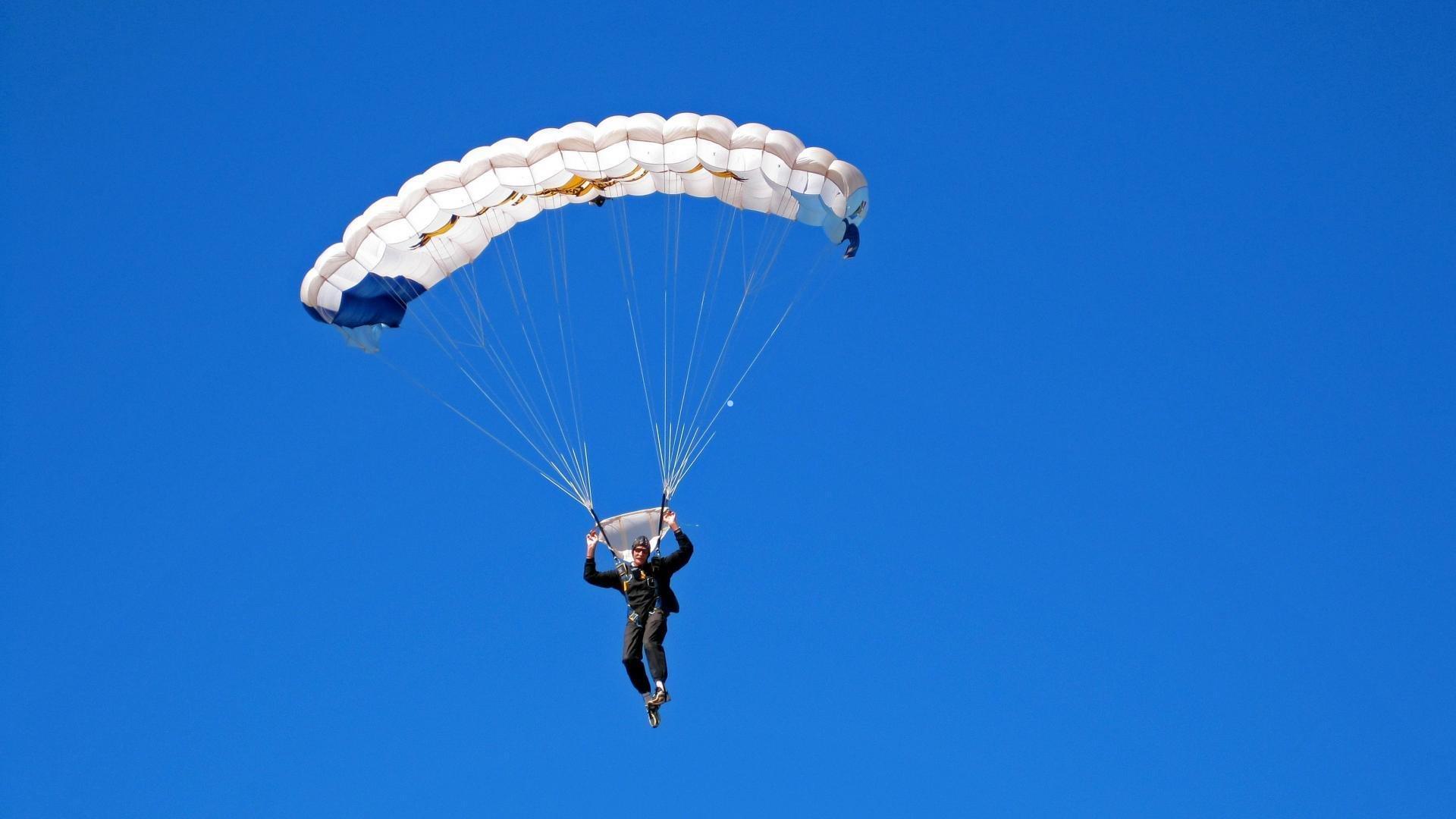 罗德曼之女Trinity Rodman签三年合约成女足最高薪球员